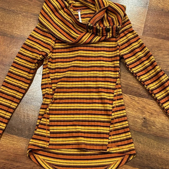 Free People Cape Cod Cowl-Neck Striped Thermal Long Sleeve Size Small - Picture 1 of 8